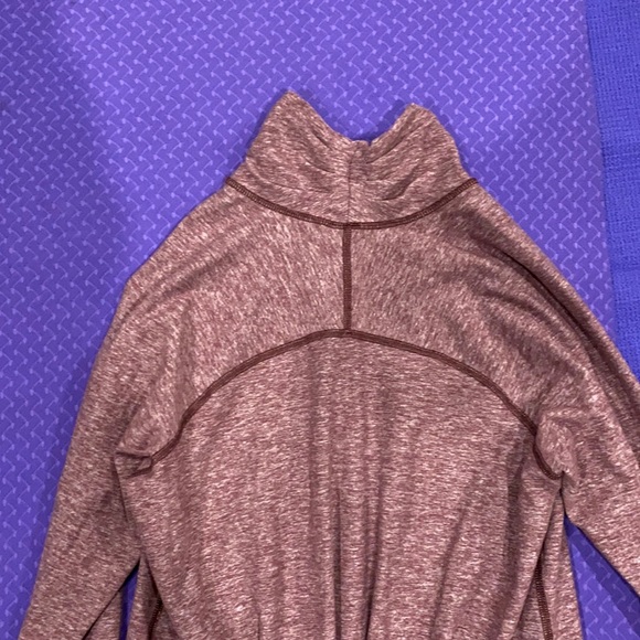 Lululemon Warm Your Core Long Sleeve Tee Size 4 - Picture 8 of 11